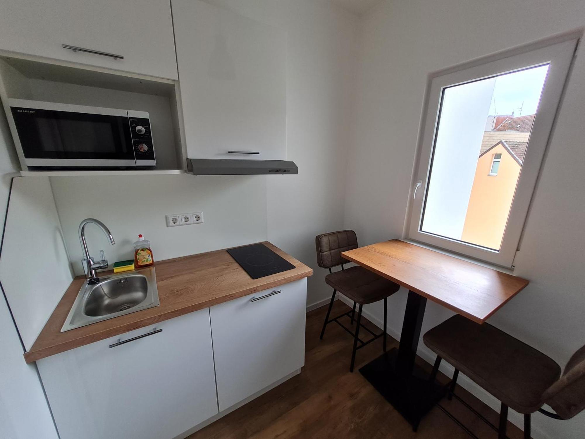 Lenau Hotel apartamentowy 3*